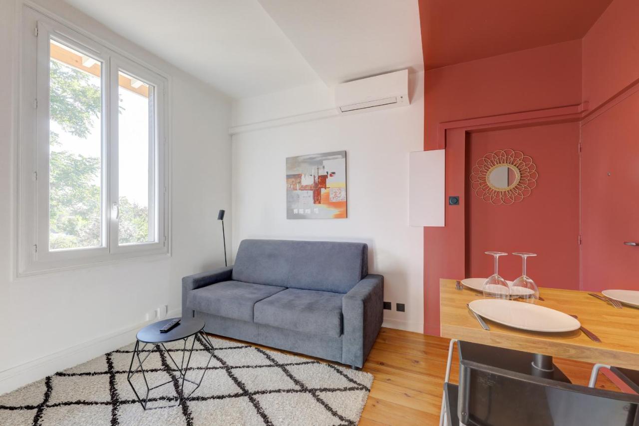 Terracotta-T2-Clim-Parking Gratuit Prive Apartment Pierre-Benite Exterior photo